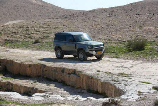 לנדרובר דיפנדר 90 לנדרובר דיפנדר 90